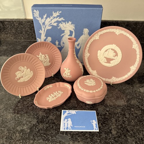 Wedgwood jasperware pink - ,