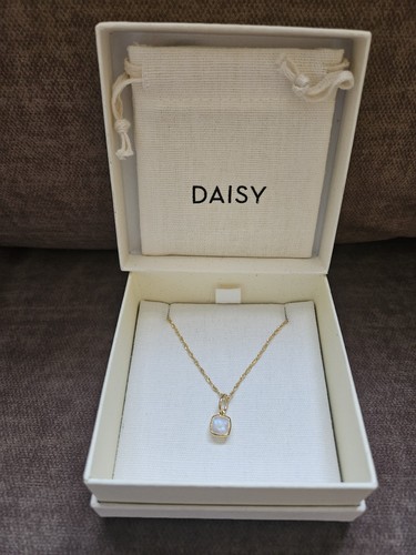 Daisy london moonstone june - london,