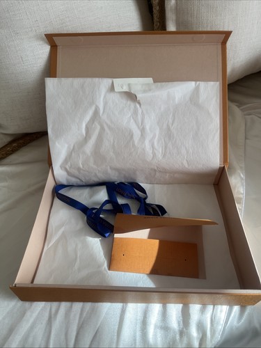 Authentic louis vuitton - authentic,