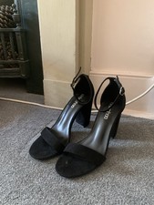 Boohoo Black Strappy Timeless