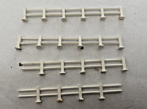 Post rail fencing - post, "oo"