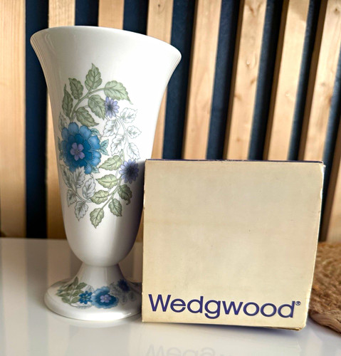 Wedgwood clementine bone china - clementine,