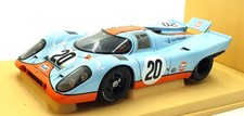 AutoArt 1/18 Scale Diecast