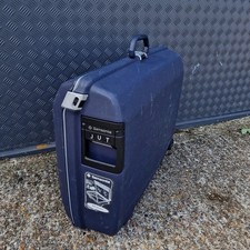  1x  Large 90 Litre Hardshell Oyster Samsonite suitcase In Blue 70 Cm Long 