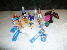 DISNEY FIGURES MIXED LOT