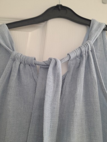 Blue top with fun - top, detail