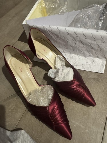 Burgundy satin shoes - burgundy,