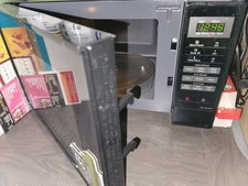 Panasonic NN-E28JBM Solo 800W