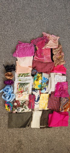 Various fabrics scrap bag - various,