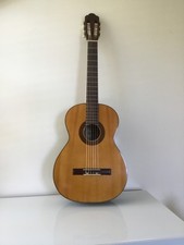 VINTAGE IBANEZ 350 CLASSICAL GUITAR GOOD CONDITION 