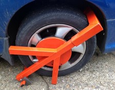 Wheel Clamp: "Rimlok Mk.V (5)" Wheel Clamp.