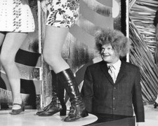 BENNY HILL 10" x 8" Photograph