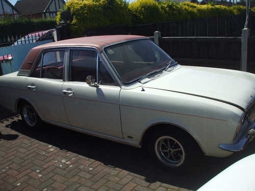 Ford cortina 1600e - cortina,