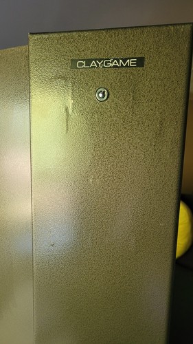 Clay shooting gun cabinet no - cabinet, (no