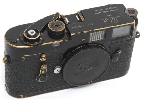 Leica black paint version - leica,