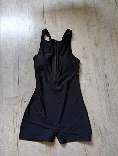 Size black one piece - m,
