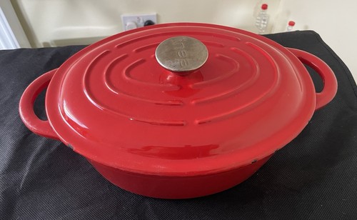 Linea large lidded - large, cast