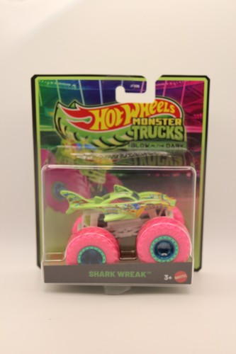 Shark wreak glow the - the, dark