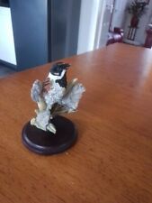 Ornament of a Reed Bunting.  The Country bird collection.  Andy Pearce