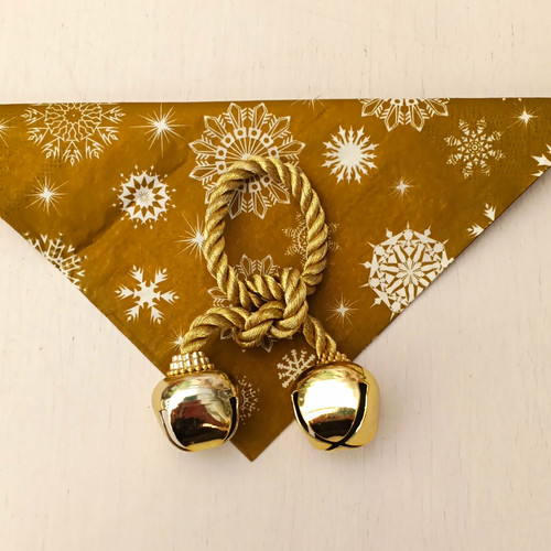 Gold tone jingle bells rope - jingle,