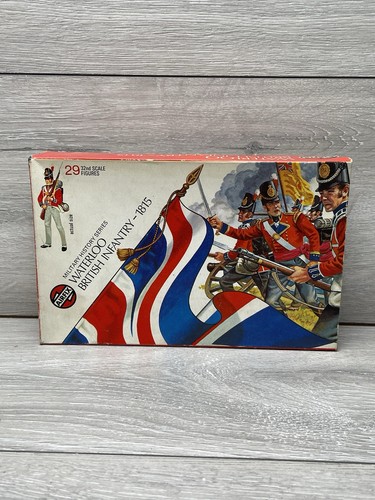 Airfix toy soldiers - airfix,