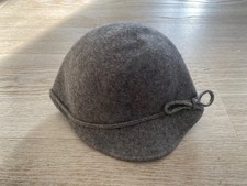 Zara girls grey felt cloche