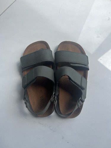 Zara boys khaki green strappy - zara,