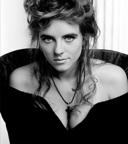 Elizabeth hurley glossy photo - hurley,