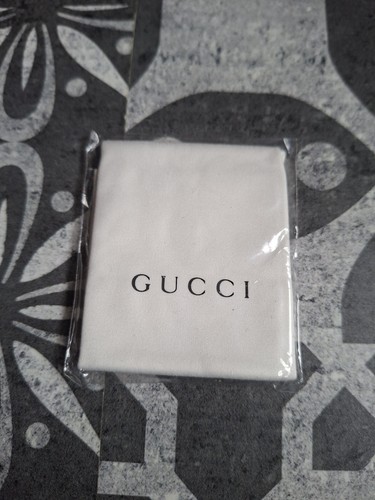 Gucci sunglasses cleaning dust - gucci,