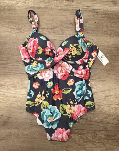Nwt beachsissi one piece - nwt, one-piece