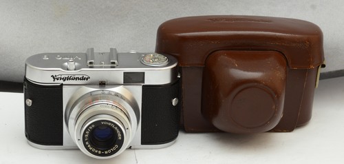Voigtlander vito fully - b,