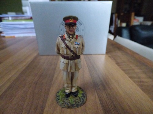Thomas gunn miniatures field - thomas,