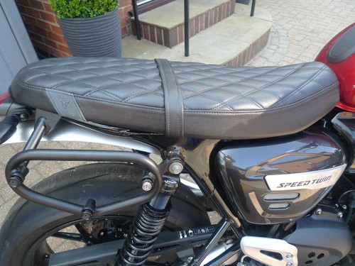 Genuine triumph speed twin - triumph,