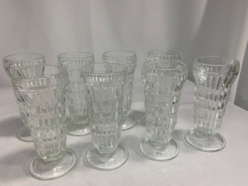Jeanette glass ribbed - ribbed, ripple