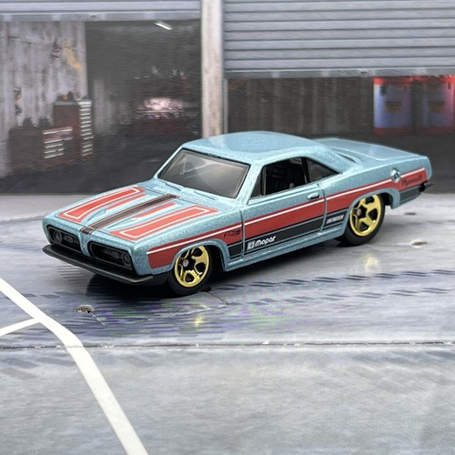 Hot wheels plymouth - wheels,