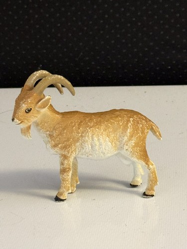 Elc plastic nanny goat - ⭐,