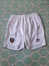 New without tags. West Ham United home Umbro 17/18 season Shorts. Size Small