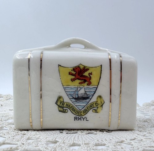 Vintage victoria crested china - vintage,