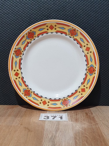 Bovey pottery side plate - bovey,