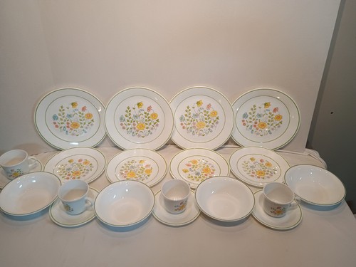 Vtg corelle spring meadow - corelle,