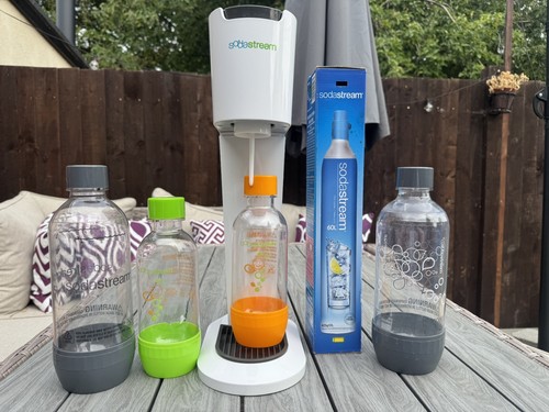 Sodastream g100 with one - sodastream,
