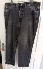 A Pair of Wrangler Black Jeans Size 40