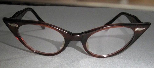 Vintage optical cat - vintage,