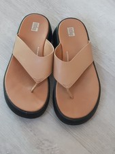 Genuine Fitflops Leather Tan