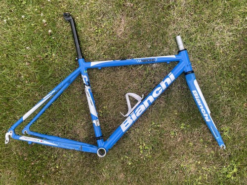 Bianchi via nirone c2c frame - via,