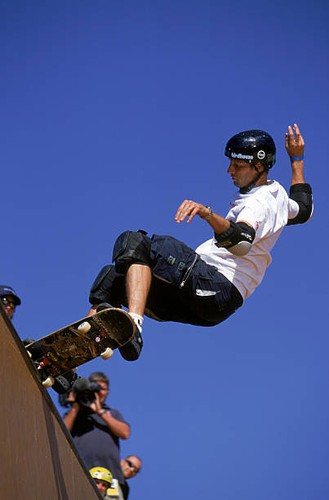 Tony hawk skates the half - hawk,