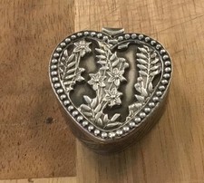 Exquisite Heart Shaped Floral