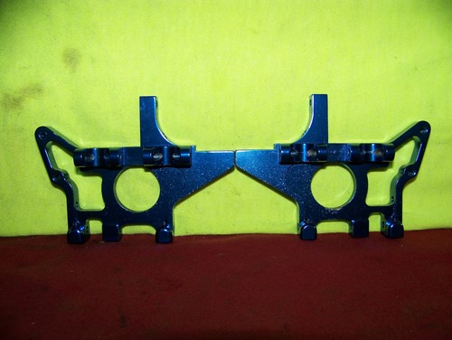 Traxxas tmaxx emaxx integy - traxxas,