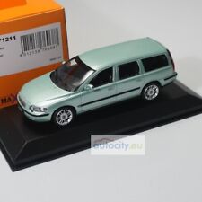 MINICHAMPS VOLVO V70 BREAK 2000 LIGHT GREEN METALLIC 940171211