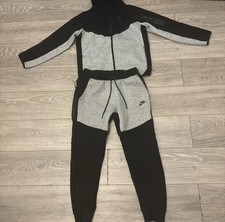 Nike Grey And Black Tech